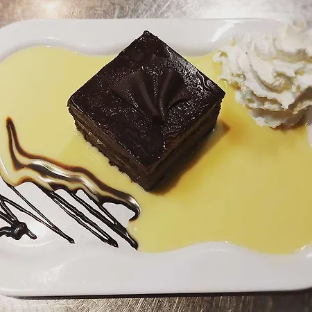 酒店 巴约钟楼酒店 3*