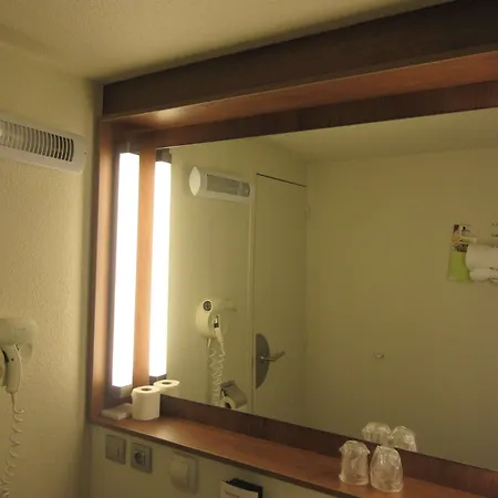 Hotel Campanile Bayeux