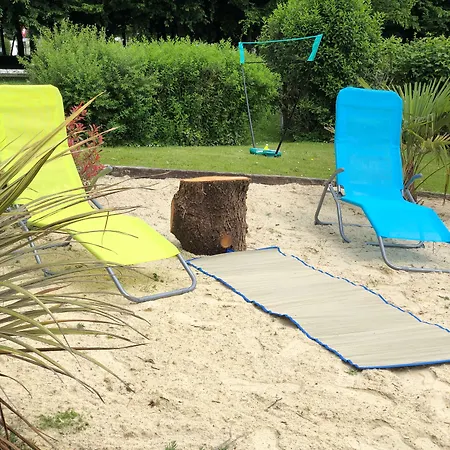 Campanile Отель Байе